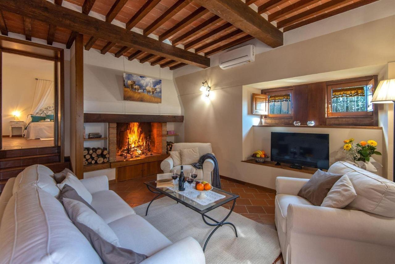 צ'יביטלה אין ואל די קיאנה Villa Il Sole מראה חיצוני תמונה