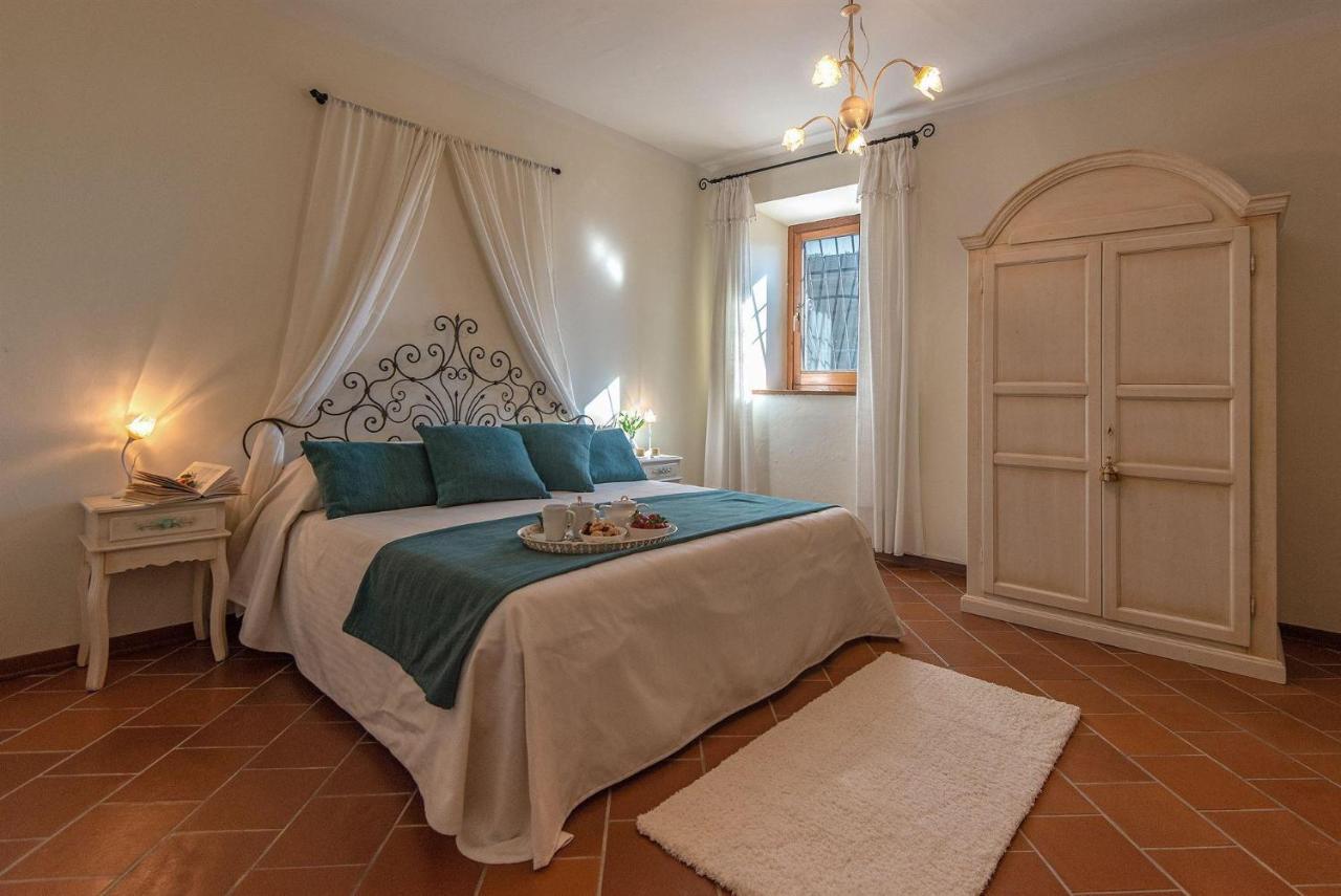 צ'יביטלה אין ואל די קיאנה Villa Il Sole מראה חיצוני תמונה